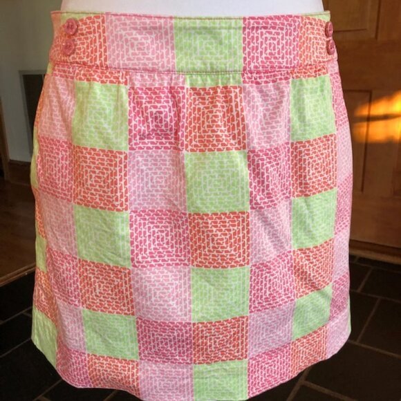 VINEYARD VINES Logo Whale Patchwork Skirt Button Accent Side Zip 6 - Picture 3 of 14
